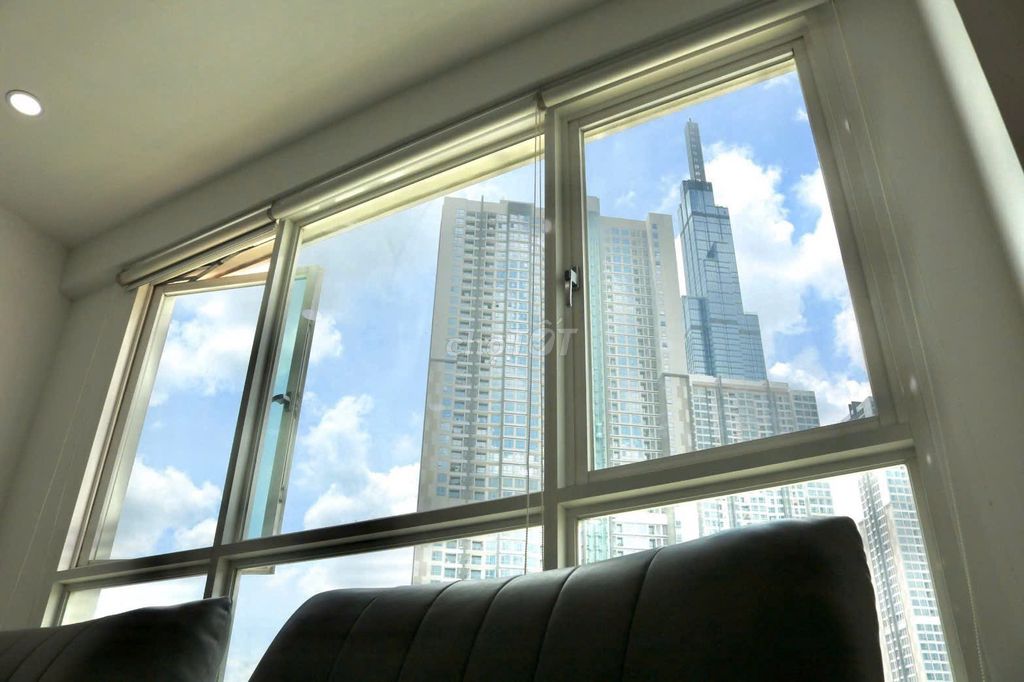 Rent the apartment of the manor 1, 3 bedrooms with a nice full interior