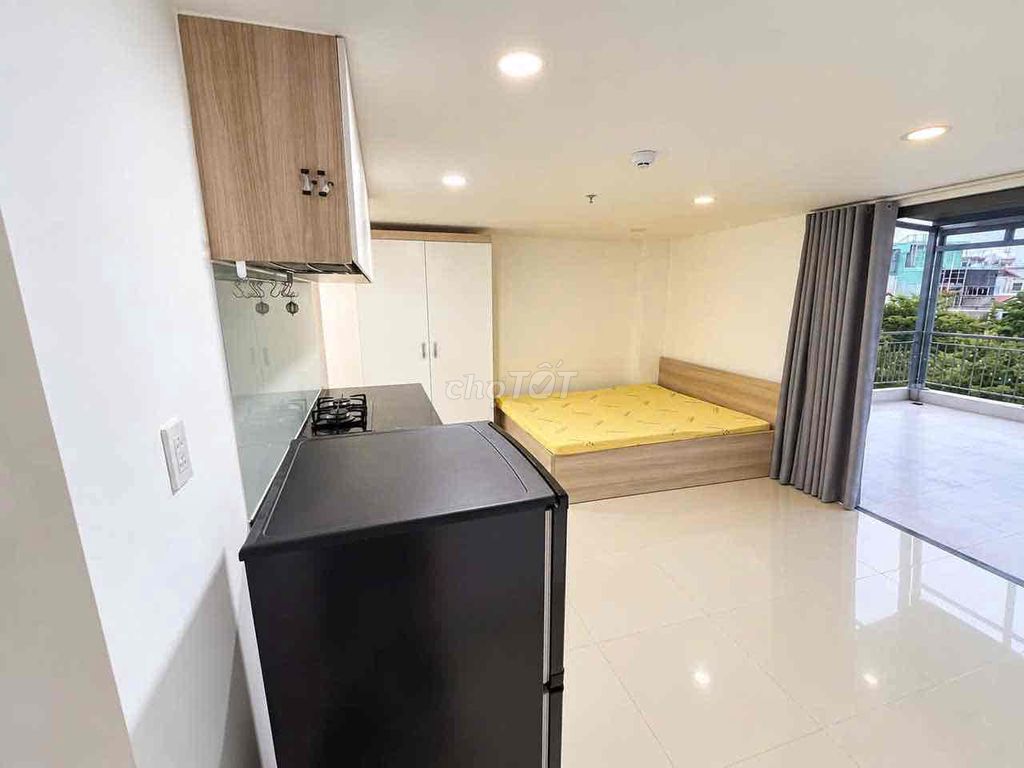 The balcony studio 40 meters full interior at 2,3 people carefree