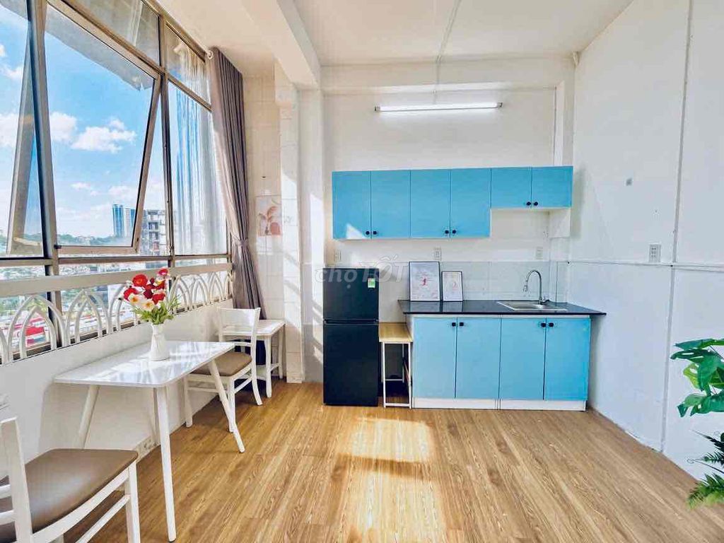 In one bedroom, a 40-foot bedroom in front of Nguyễn Văn Cừ, the guests are down by 500 k.