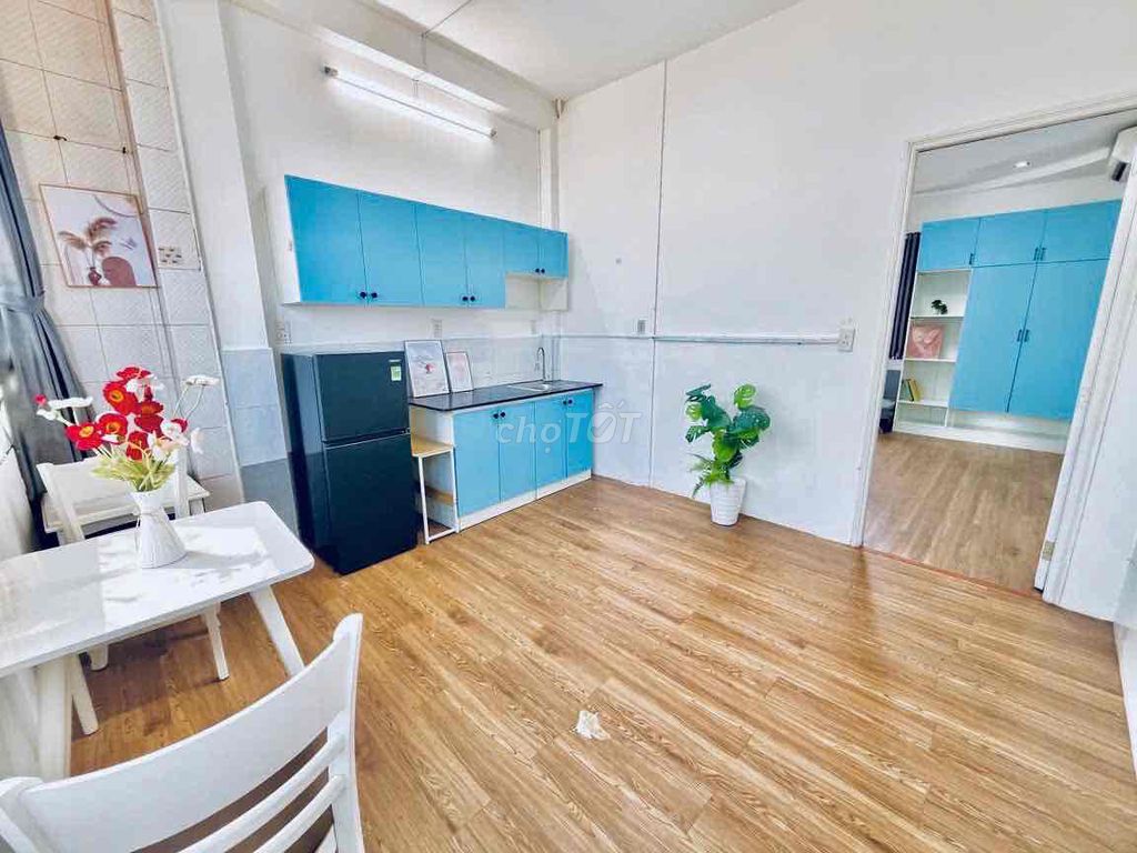 In one bedroom, a 40-foot bedroom in front of Nguyễn Văn Cừ, the guests are down by 500 k.