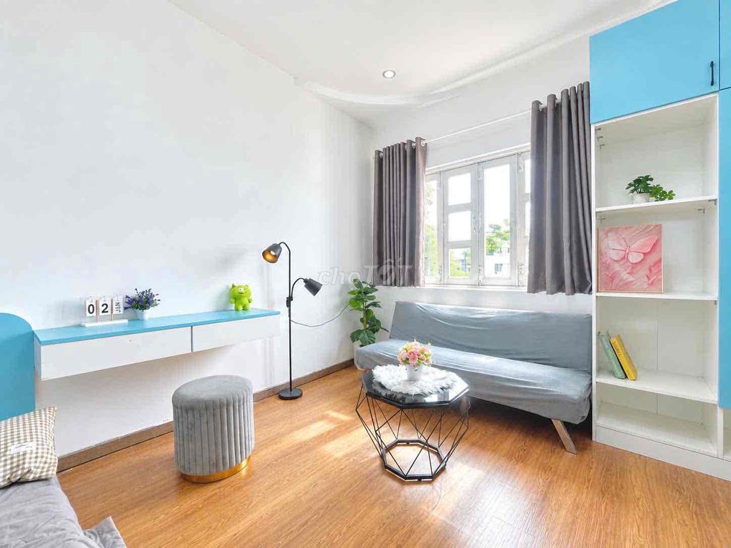 In one bedroom, a 40-foot bedroom in front of Nguyễn Văn Cừ, the guests are down by 500 k.