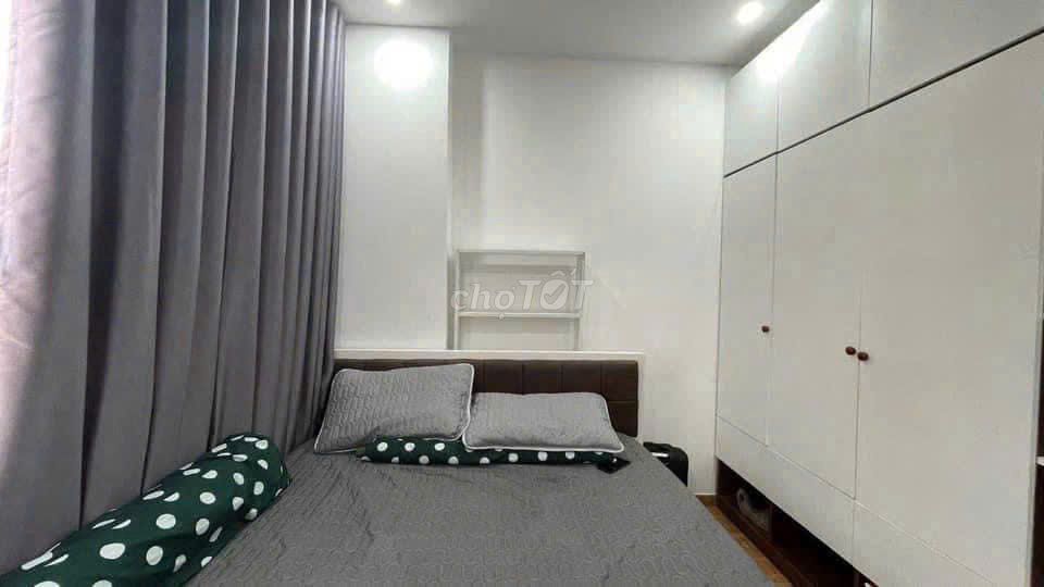 Ruby apartment, Nguyễn Sỹ Sách, tb: 88 m2, 2 bedrooms, Full interior. 9 million.