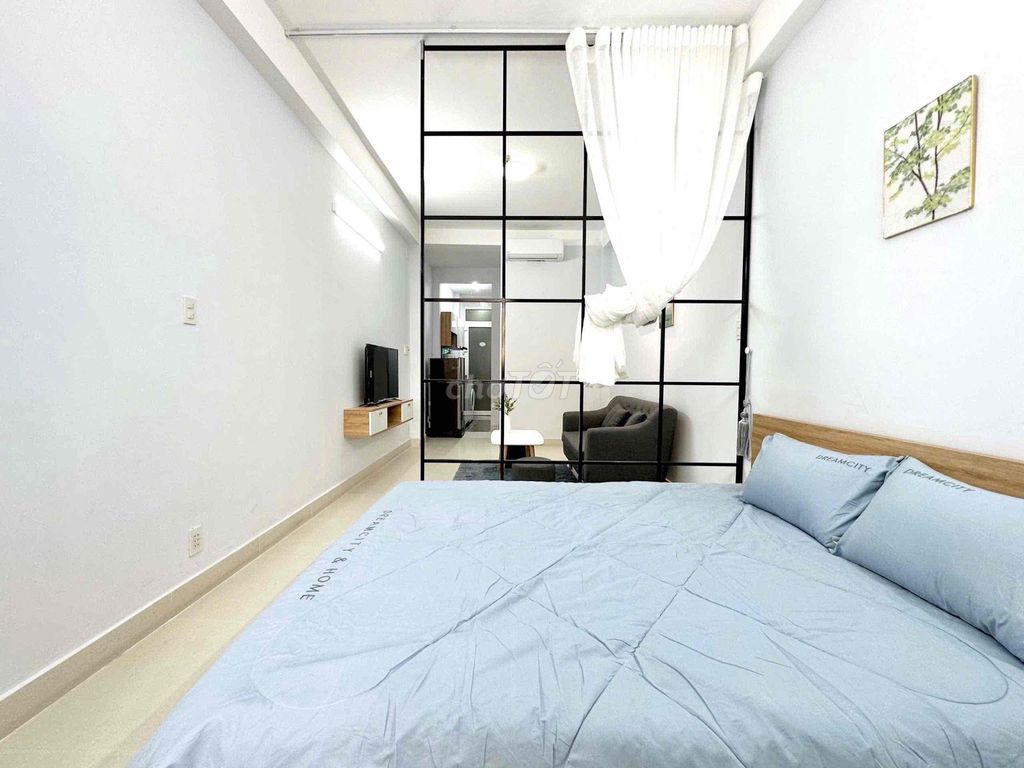 Hot apartment one bedroom 55 M2 broadly, clean room every week, good price