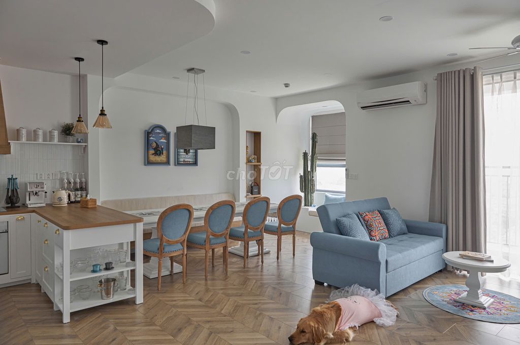 District 7 Ottevaed 2 bedrooms - nice light welcome, clear view - ntcb/full interior