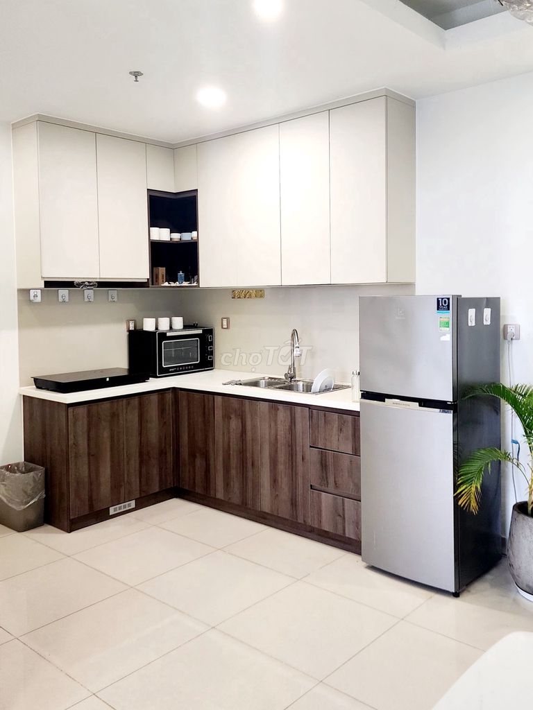 District 7 Ottevaed 2 bedrooms - nice light welcome, clear view - ntcb/full interior