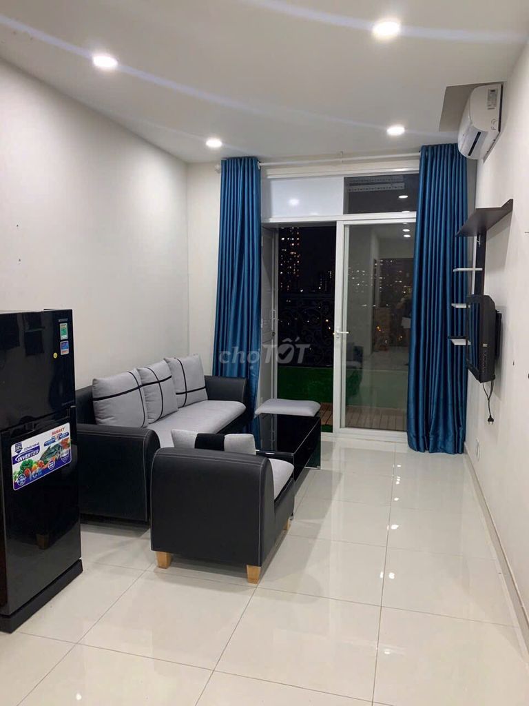 Rent the two Grand Riverside 65 m2 view Bixtcos for 16 million a month