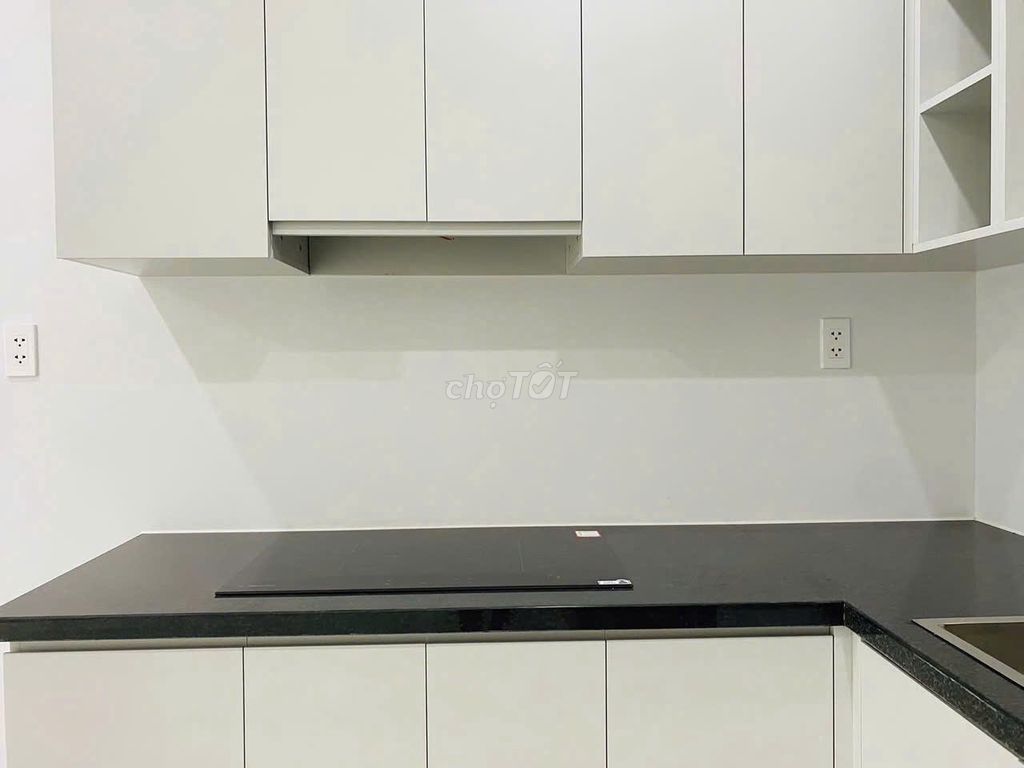 High-level Picity apartment. Tx13. 12th. 60 meters 2 bedrooms. At 7.5 million.