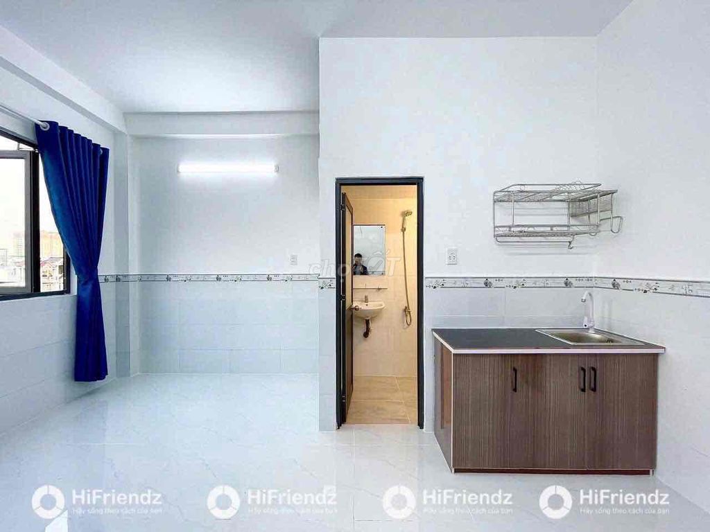 The wide, open, cool mini-bar apartment with elevators.