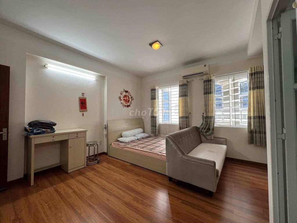 Studio - Book Door - Full Seven - Right Upon Dakao 1 - 5 million and 5