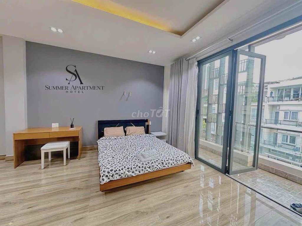 Renting the balcony apartment, 40 meters - near the Democratic Circle of 3