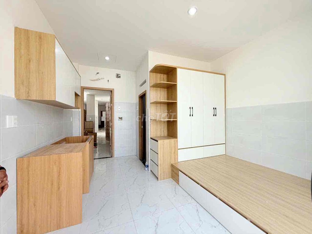 The new balconies studio is 100% full of furniture right near the commercial university.