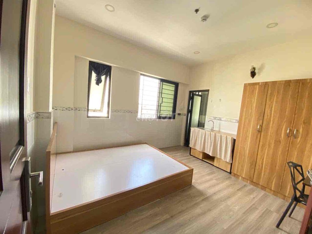 super large Thống Nhất comfortable apartment