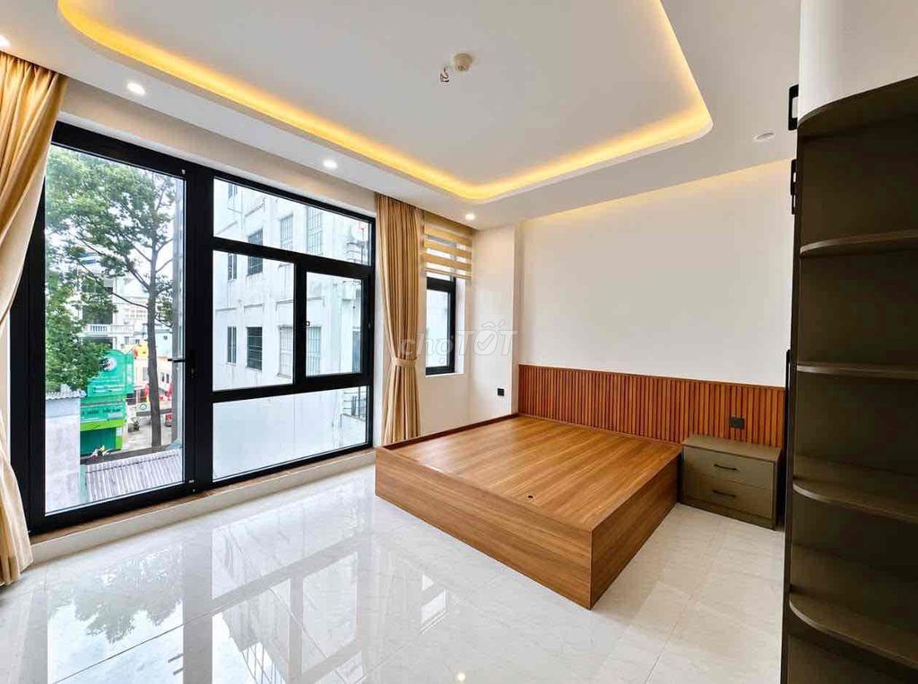 Open room x 40 m2_Quer 1
