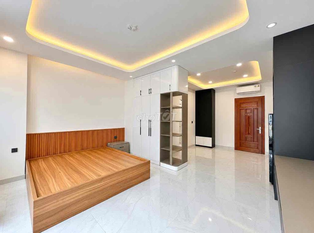 Open room x 40 m2_Quer 1