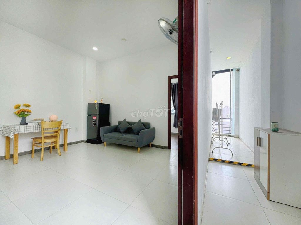 Bancol A Spreeary Bedroom Right Upon Âu Cơ Full