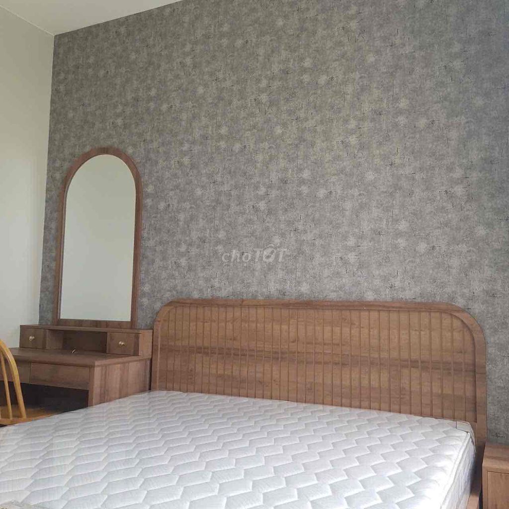 Rent the apartment 2 bedroom 2 mas An Phú super good. 22 million in charge.
