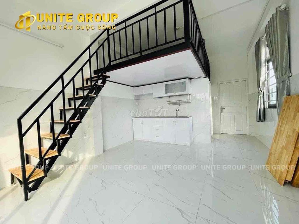 Open the apartment with guards near the airport, the airline academy, K300.