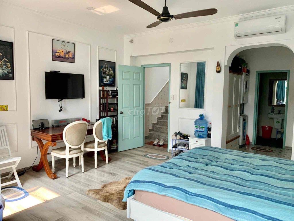 The great studio between Thảo Điền and move in.