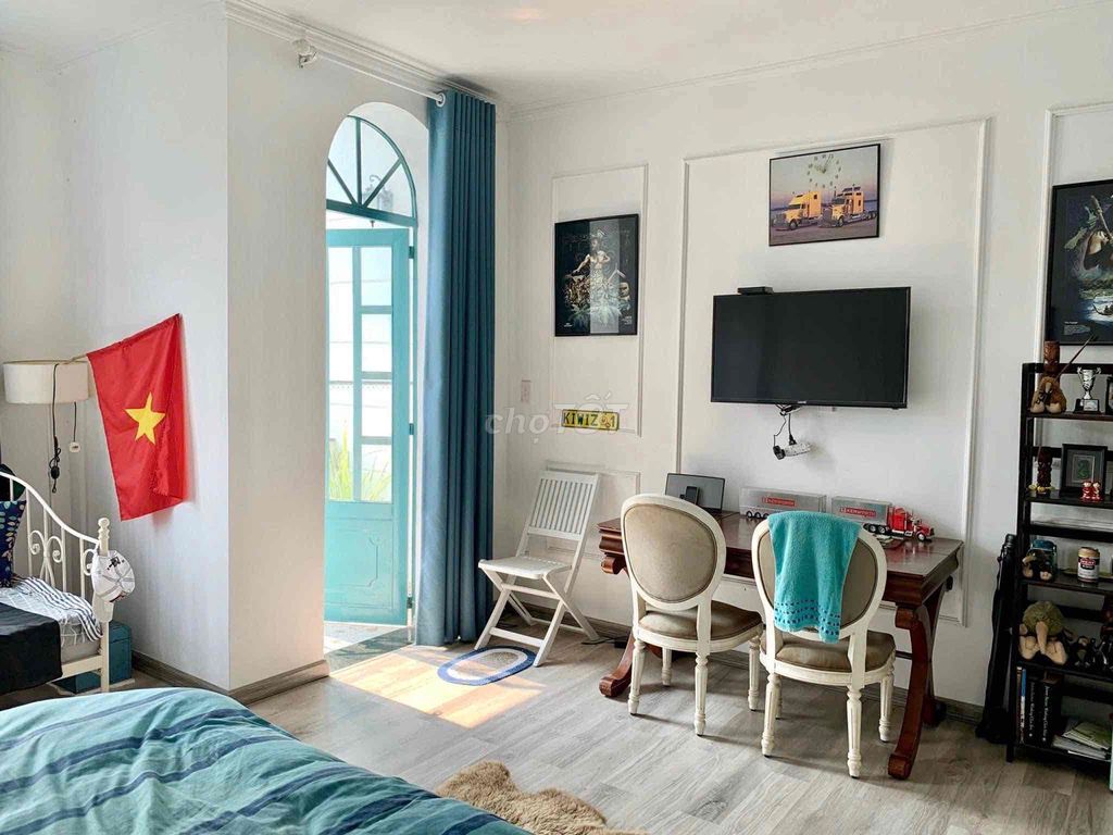 The great studio between Thảo Điền and move in.