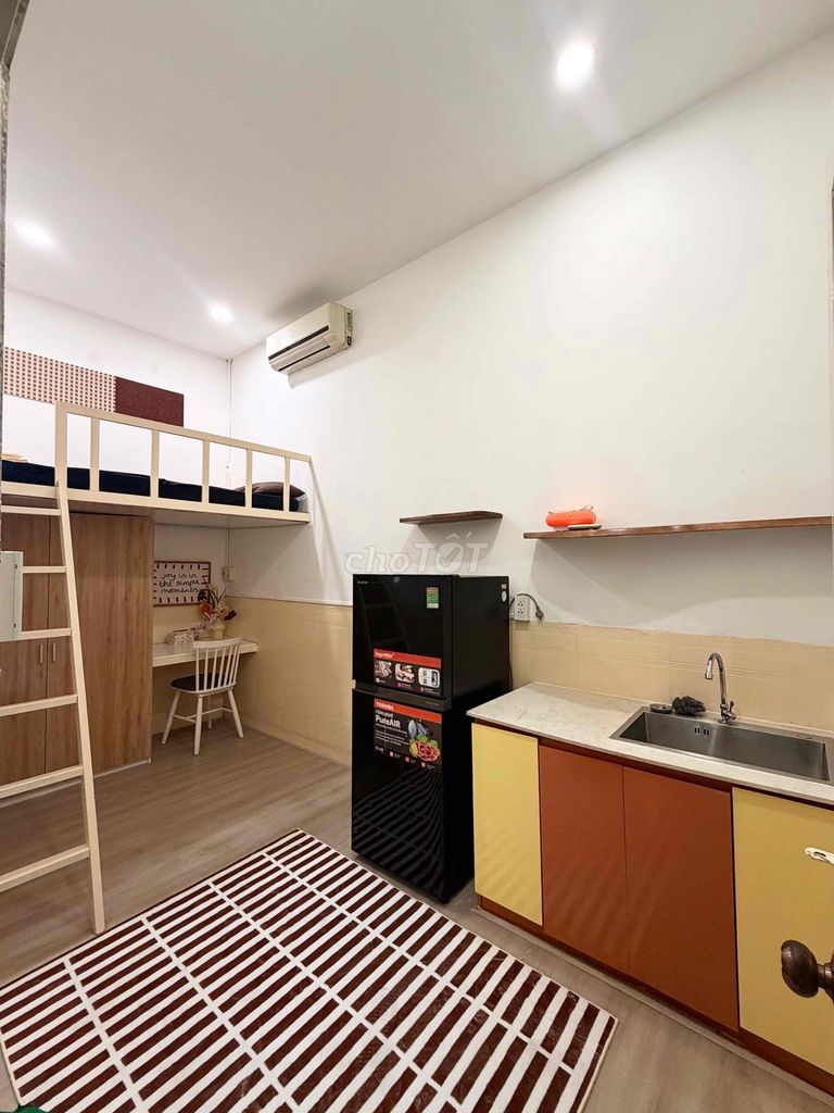 Rent apartment-- new 100%--wide decor standard y-cam in shape