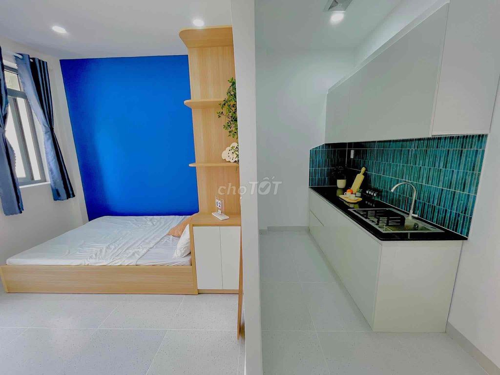 A super wide bedroom right here in Vườn Lài, Iron Bridge, Thai Mountain