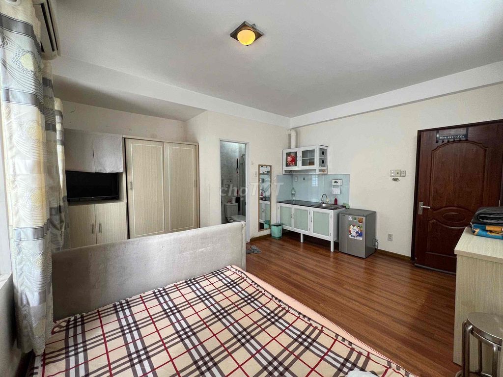 Rent an apartment in a very generous, new, one-on-one apartment.