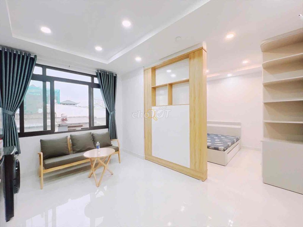 A wide, open, wide-split bedroom - 4 Phú Nhuận fall, Peace