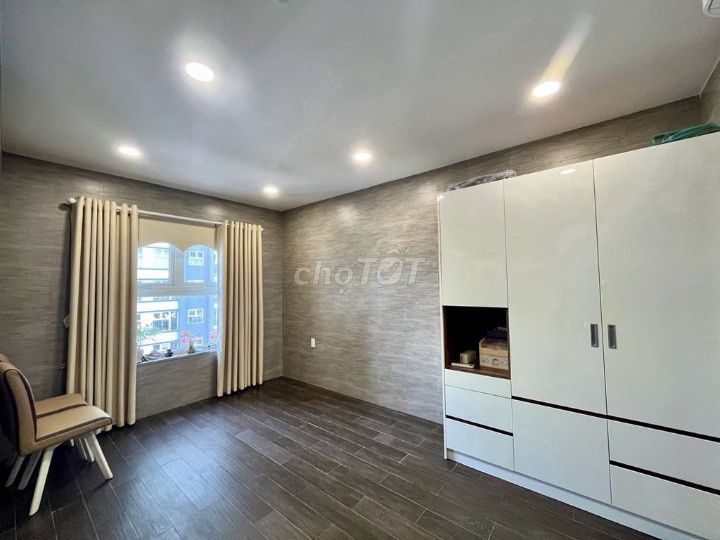 Rent the apartment Xigrind Court, 2 bedrooms, 2 toilets, full interior, 16 million.