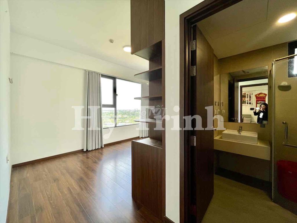 Rent the corner of two bedrooms, two bathrooms-- Mizuki Park.