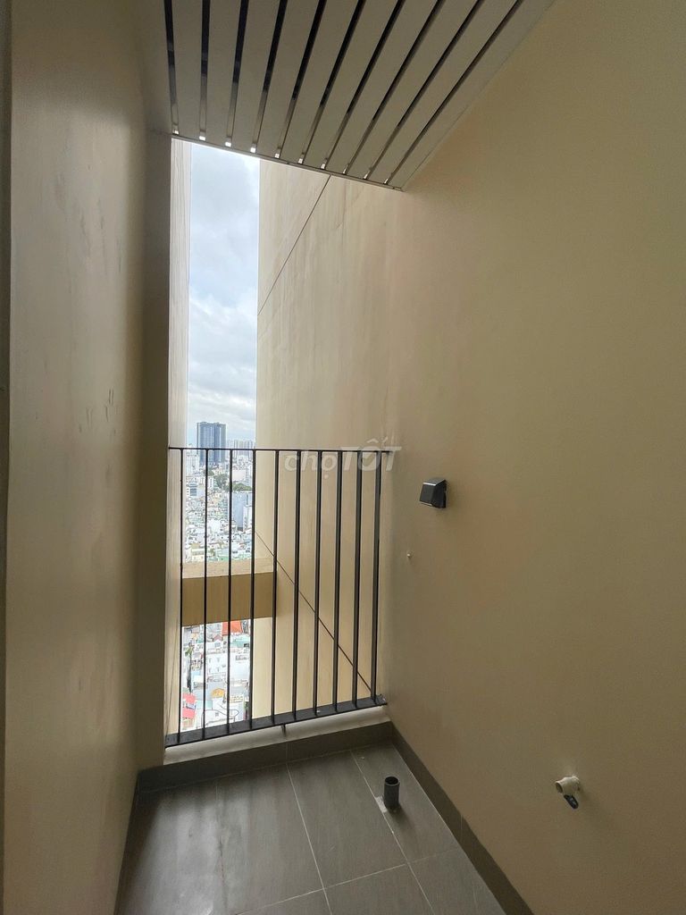 The two high-rise bedrooms of the Best Views are just 23 million a month in the House of Samasa.