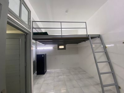 Rent a room full of village furniture at Nhà Bè University, which goes to tdtu - Open