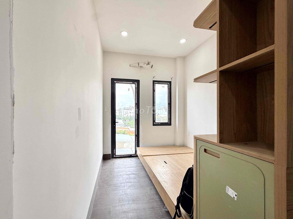 A mini apartment two bedroom-one-room living room 45 m2 Banclyly Full interior, private machine close to dvd.