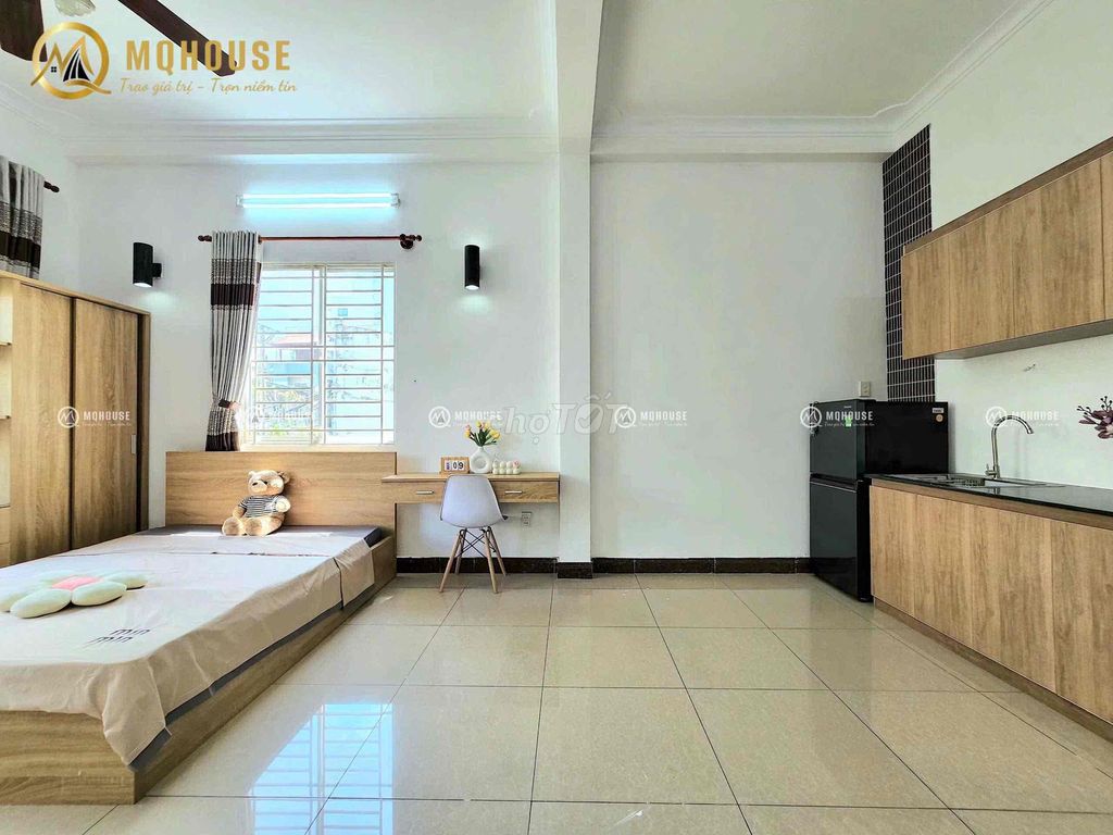 Room 40 meters 2 balcony - full interior-one.
