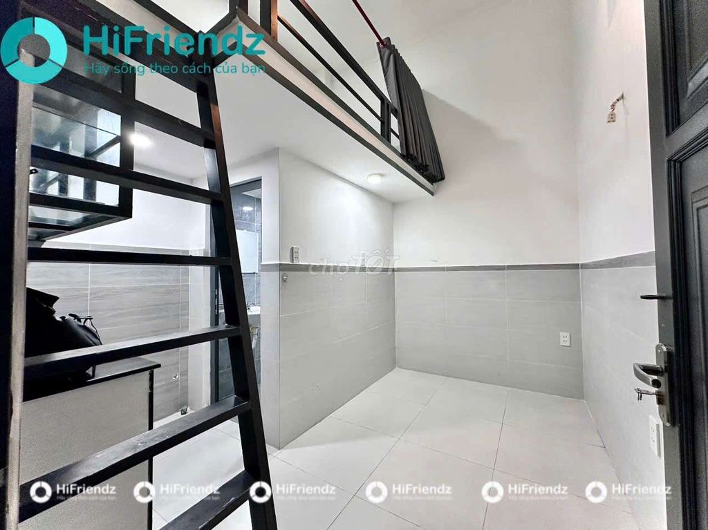 Small apartments with guards, elevators, peace guards, lotion.