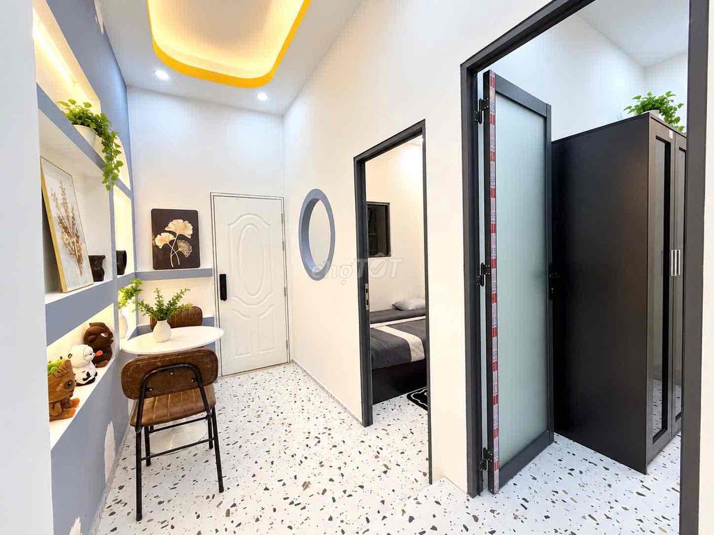 Two super-beautiful bedrooms.