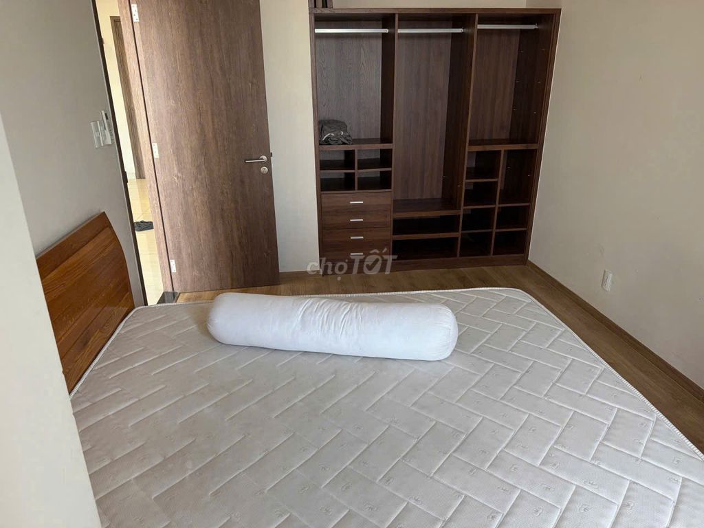 Park Legend Hoàng Văn Thụ, 2 bedrooms, High House, View District 1 near the Airport