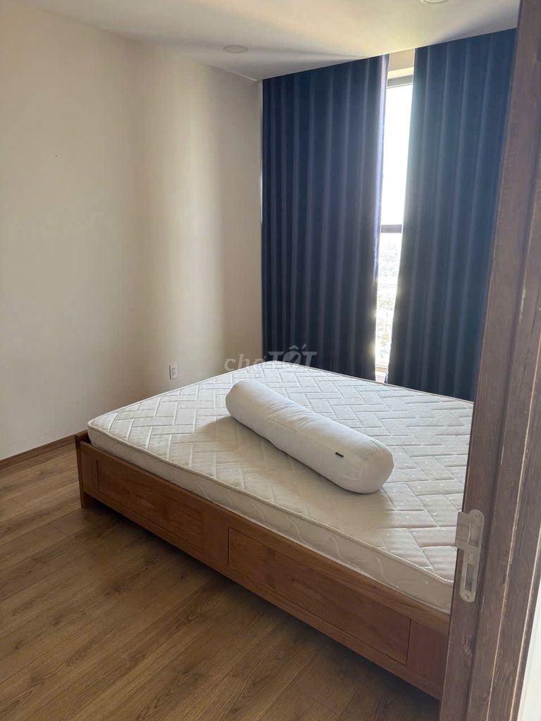 Park Legend Hoàng Văn Thụ, 2 bedrooms, High House, View District 1 near the Airport