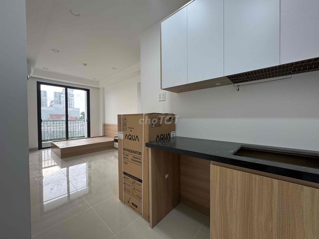 Opening the kitchen balcony 7 out of 7 pv Gas rmit tdt pmh Cres