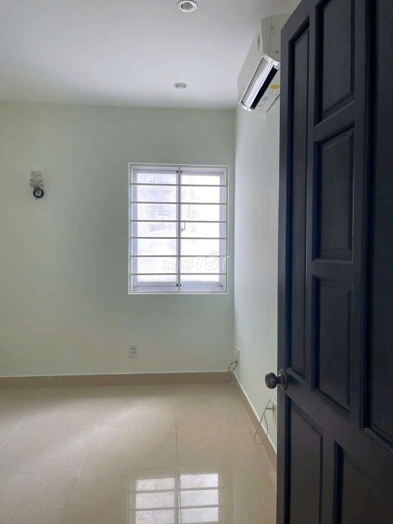 Renting Nguyễn Duy Dương County 5 apartments.