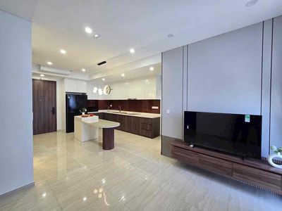 Rent the apartment 2 The Infiniti Riviera Point floor view clear