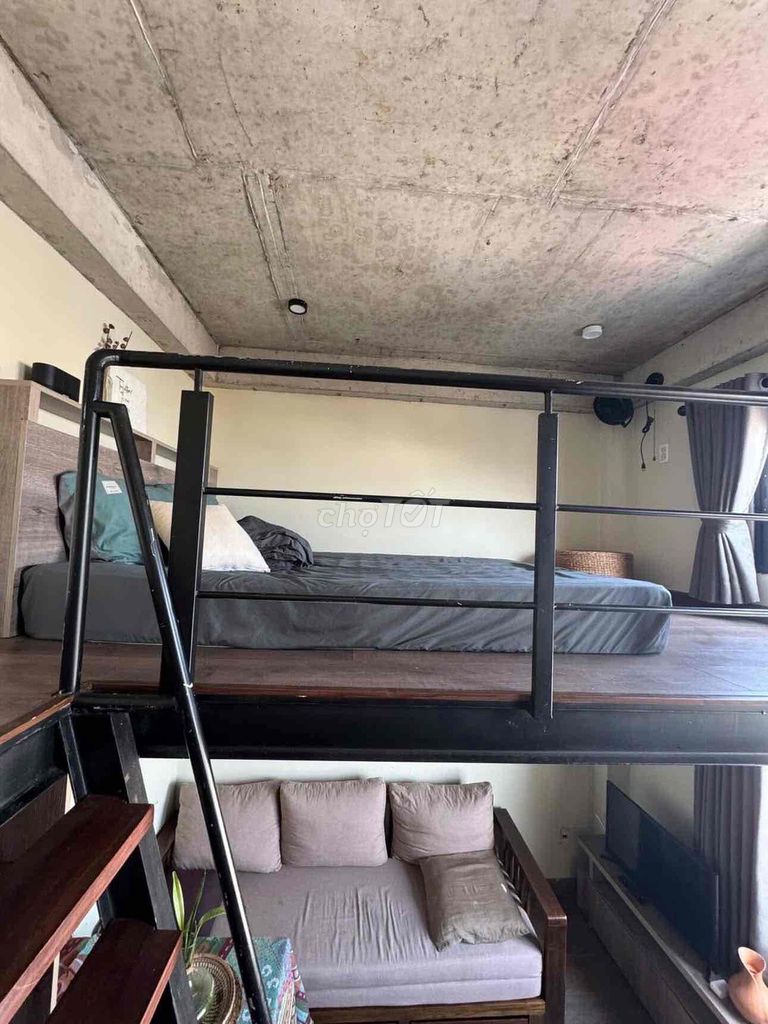 Rent an apartment tone with heavy wood chill in the center of Bình Thạnh