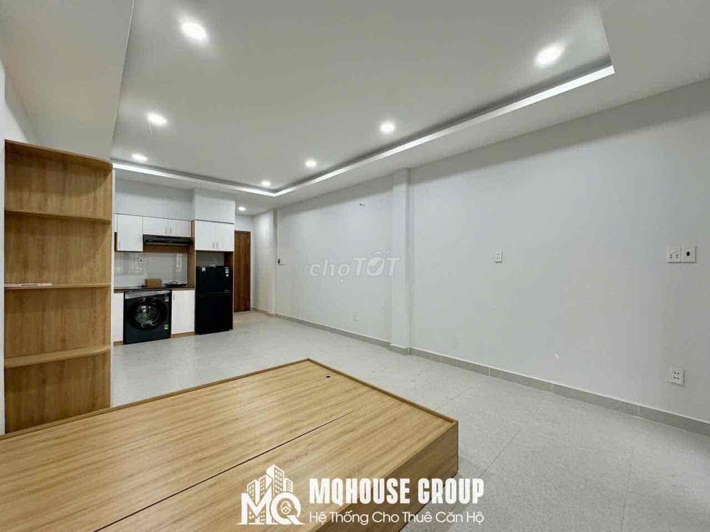 A super large Full-in-the-art apartment