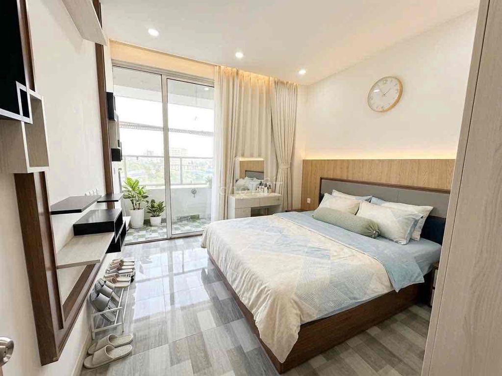 Luxury Fair House - 187 Seven, clear space, Ban Kun