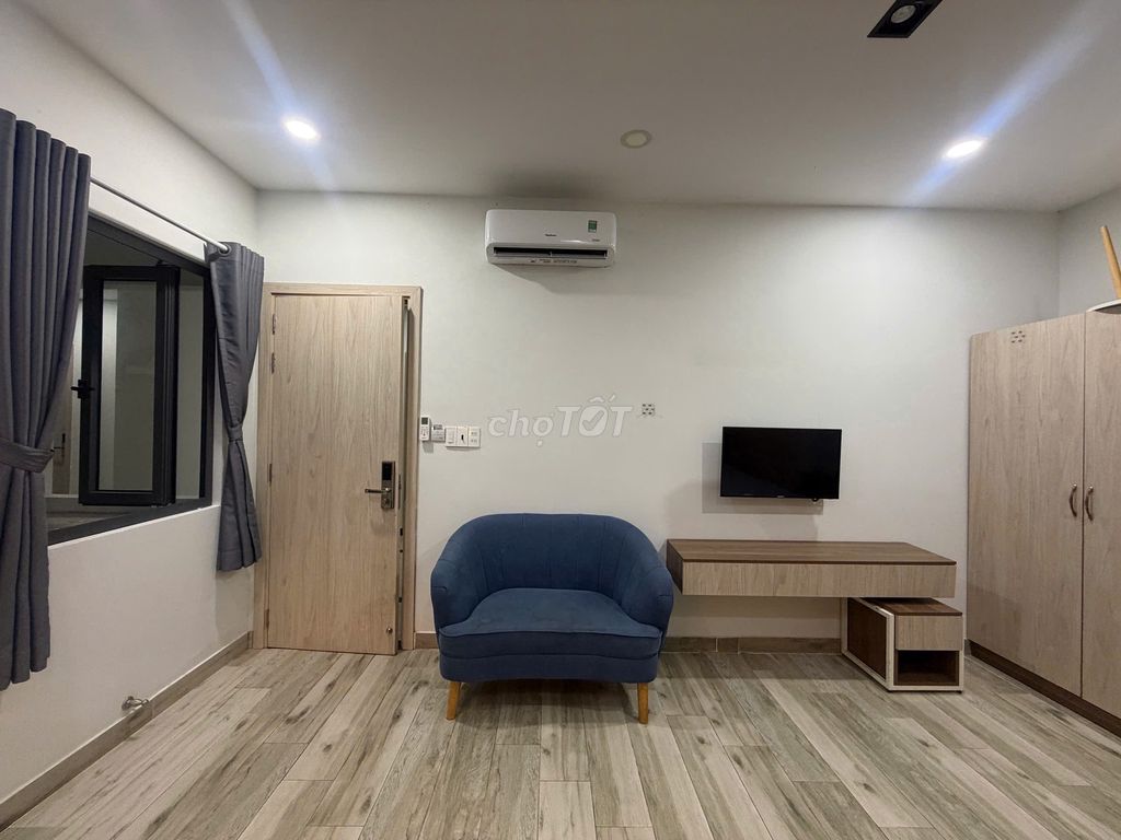 [ Search Roommate] Find someone at the full interior complex.