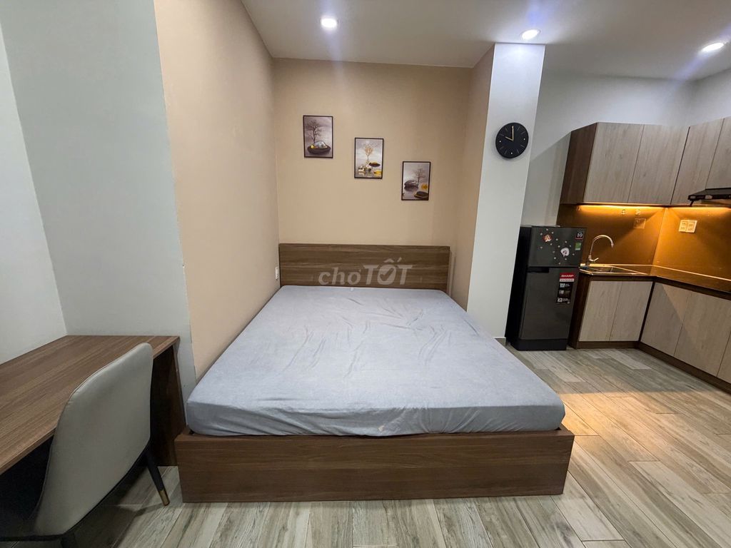 [ Search Roommate] Find someone at the full interior complex.