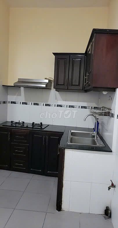 The main apartment is 50 M2 ft.