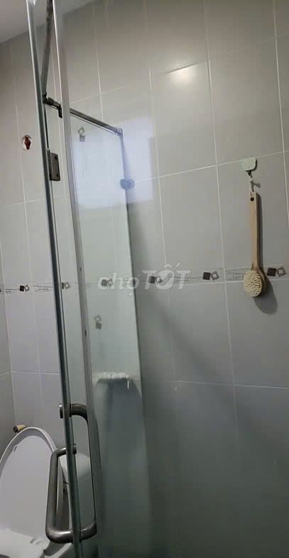 The main apartment is 50 M2 ft.