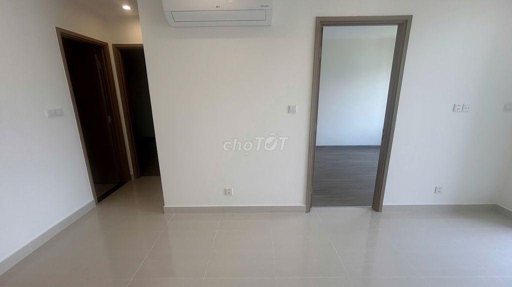 Rent a lot of good prices at Vinhomes Grand Park.