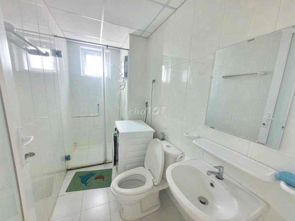 Need to rent a full house full of electronics furniture 65 meters. Two bedrooms, nice view.