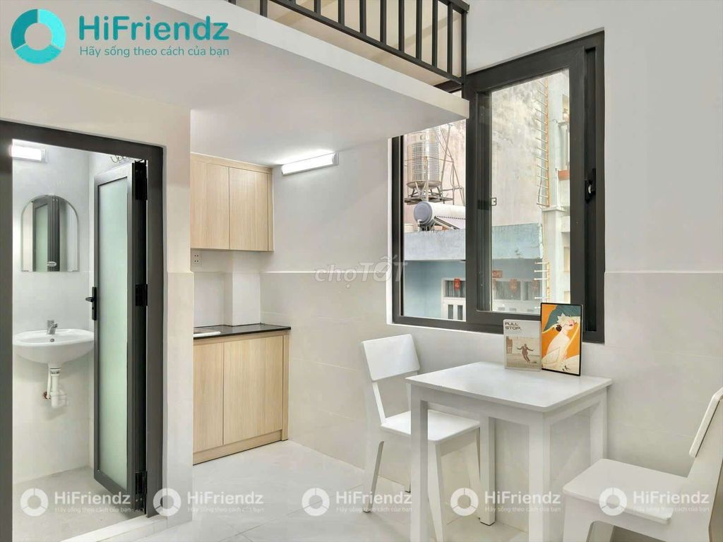 The new mini apartment is built right around the grand circle, the shower, the 11th district.